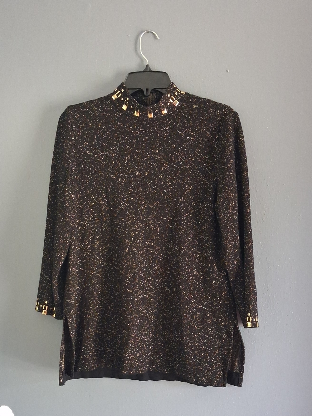 Ming Wang Black Sparkle Long Sleeve Top with Gold Accent Collar
